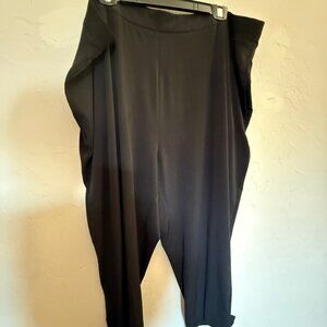 Susan Graver Black Crop Pants, 2XL